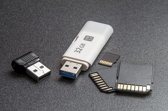 PenDrive 16GB - Ceneo.pl, wybierz najlepszą pamięć przenośną